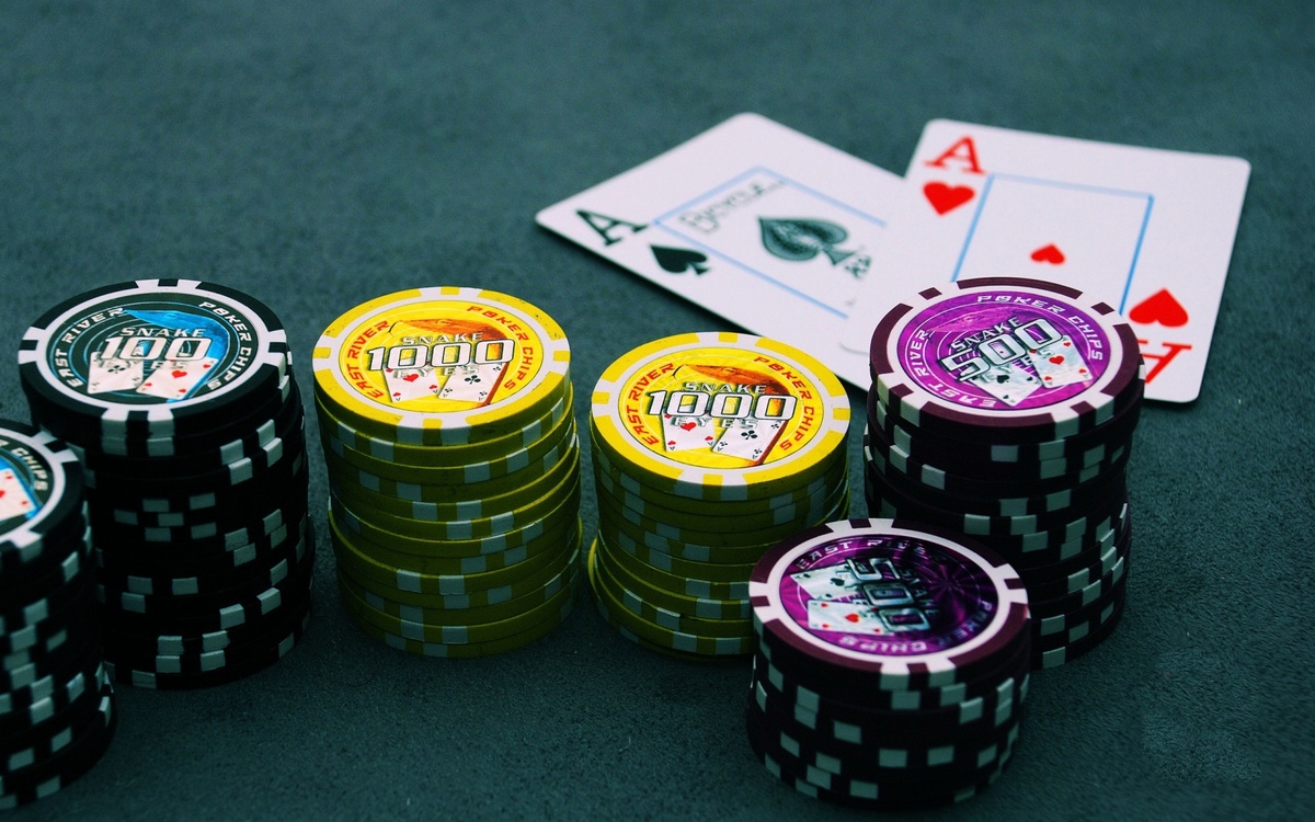 Vn Casino کھلاڑیوں کے لیے لائیو کیسینو سیکشن
