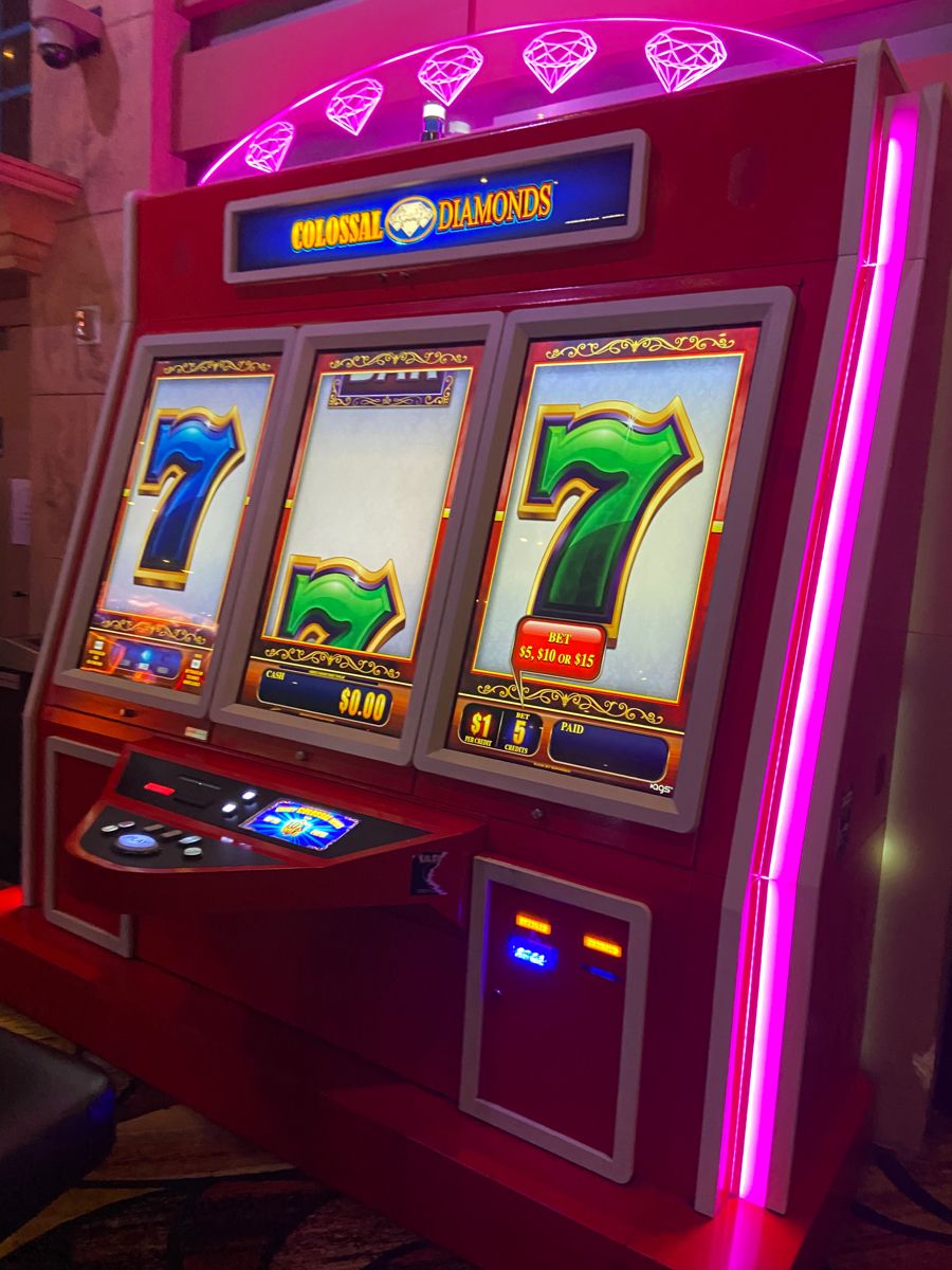 Vn Casino کیسینو میں سلاٹ کھیلنا شروع کریں۔